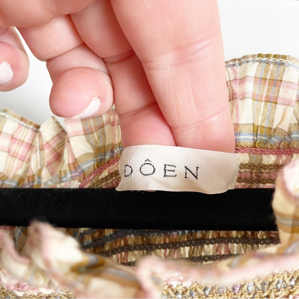 Doen Arbor Smocked Midi Dress in Austen Plaid - Picture 5 of 9